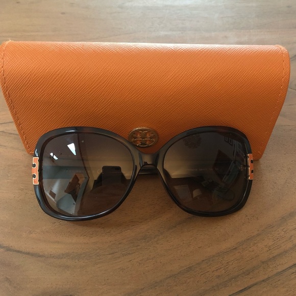 Tory Burch Accessories - Tory Burch Sunglasses